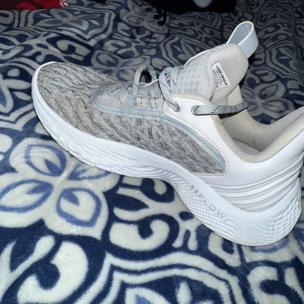 Curry Basketball Shoes
